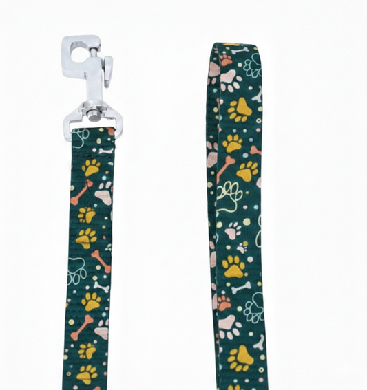 Kennel Green Bones Print Nylon Dog Leash