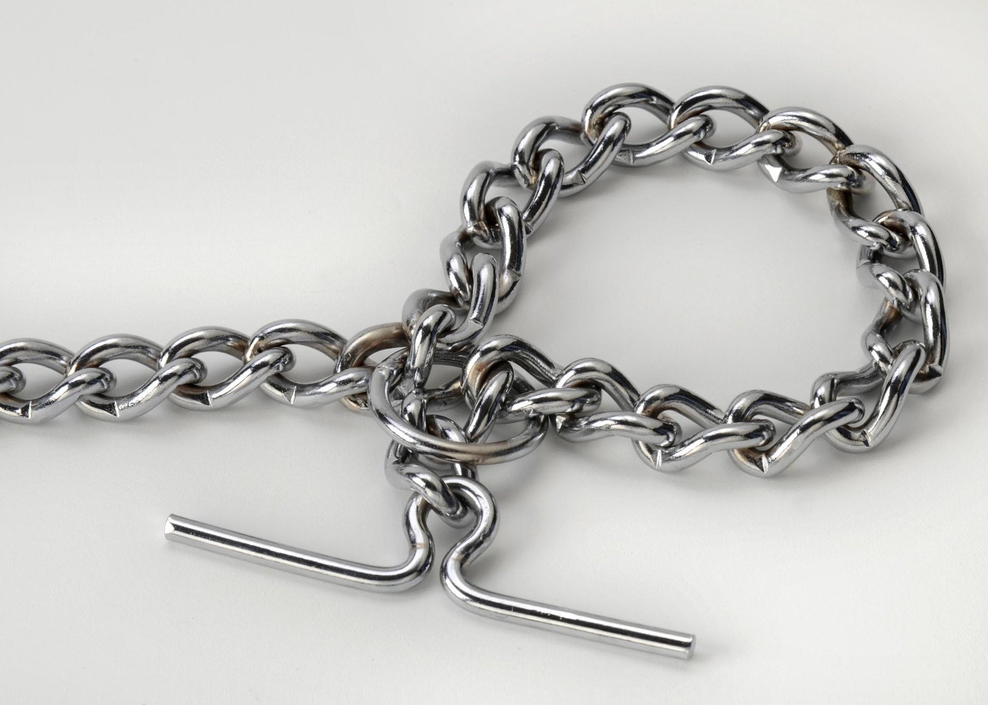 Kennel M.S. Tie Chain | Strong & Durable Metal Tie-Out Chain for Dogs - Kennel 